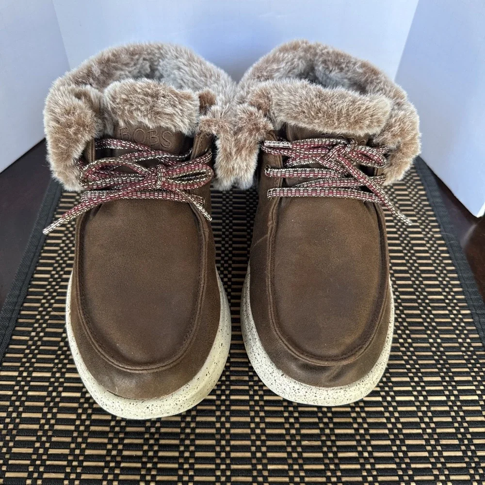 BOBS Skechers Skipper Hang Glider‎ Brown Booties With Faux Fur Women Size 8